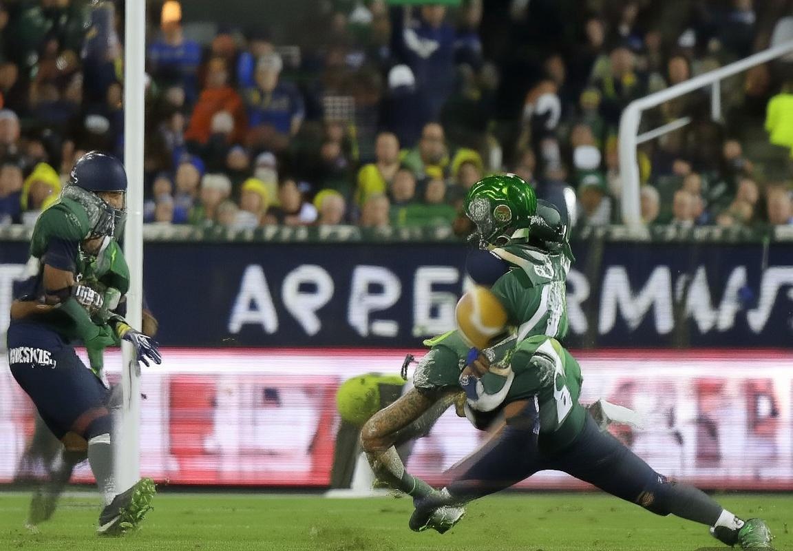 勇士团队韧性获科尔盛赞：追梦离场考验防守体系，连胜背后藏隐忧